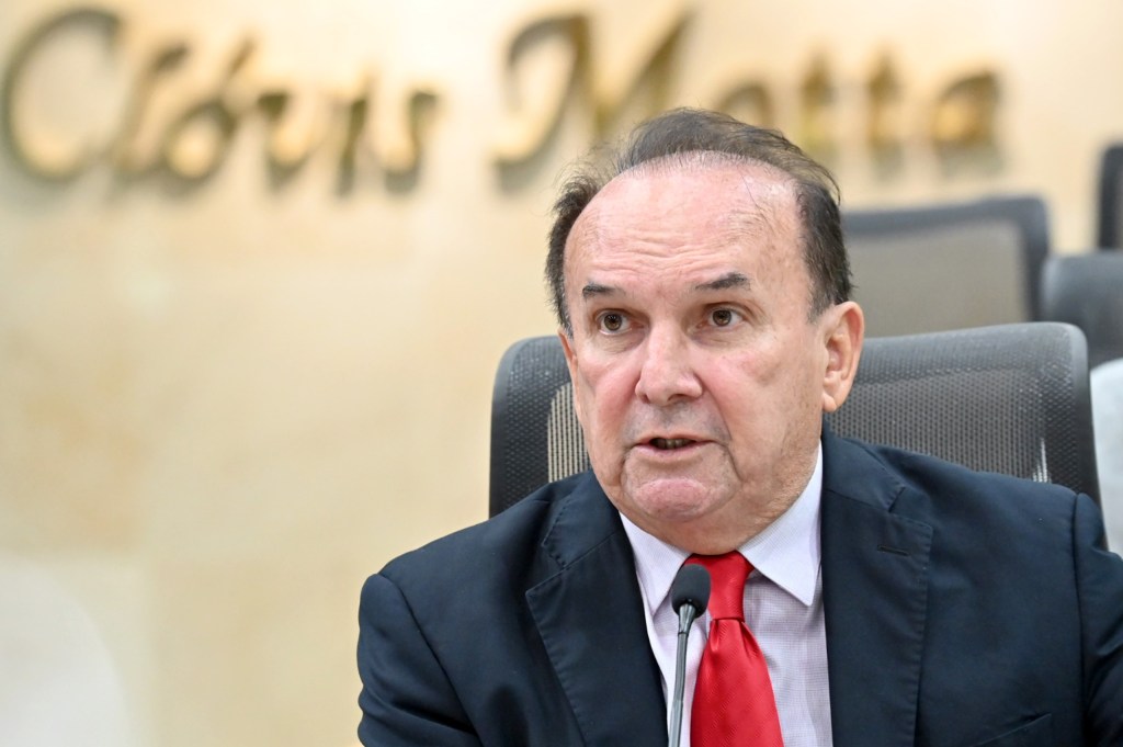 Nelter Queiroz cobra investimentos em infraestrutura e&nbsp;aeroportos